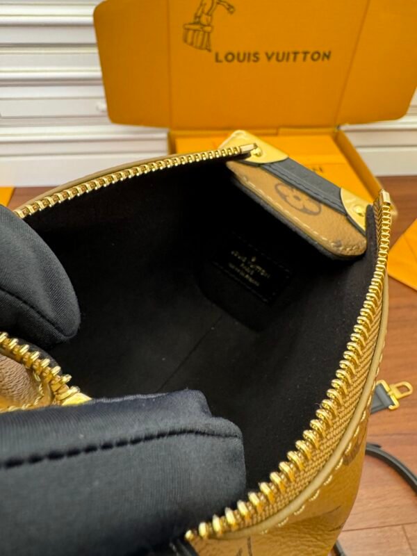 LV BAG - Image 4