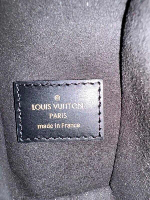LV BAG - Image 10