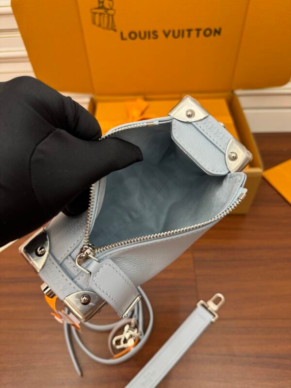 LV BAG - Image 2