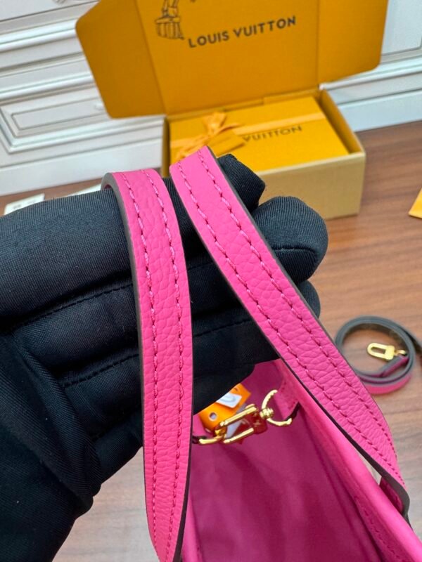 LV BAG - Image 7