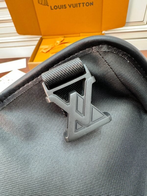 LV BAG - Image 4