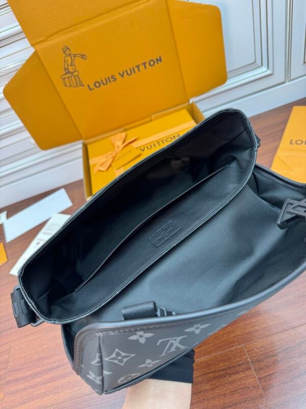 LV BAG - Image 8