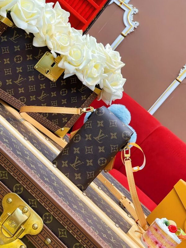 LV VIVIENNE Cell Phone Bag - Image 2