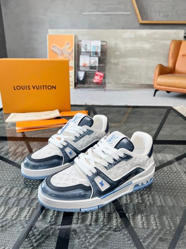 LV Louis Vuitton 🔍 top generation purchase 🇮🇹 Road Fried street couple models 👫 explosive models sports board shoes - Image 6