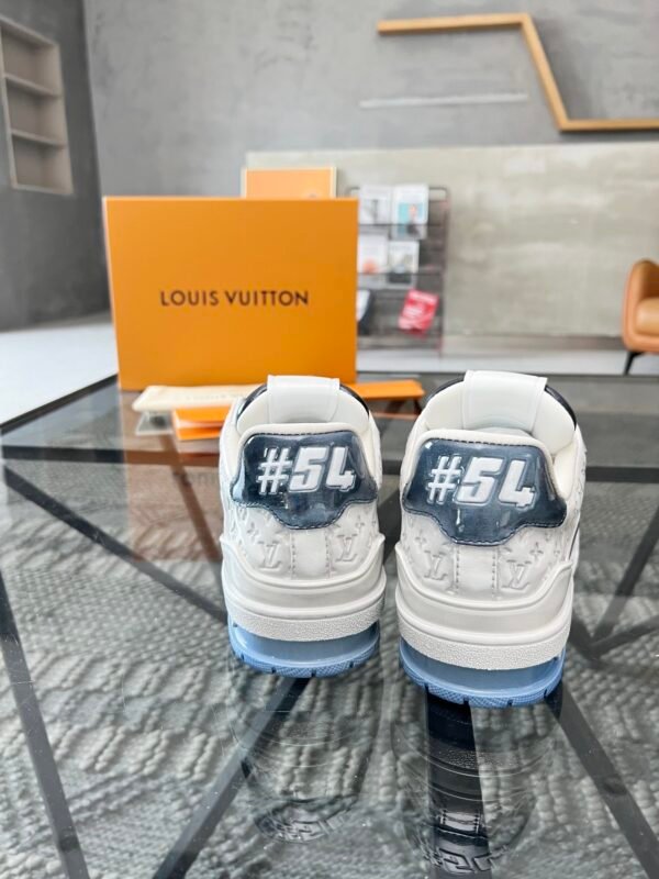 LV Louis Vuitton 🔍 top generation purchase 🇮🇹 Road Fried street couple models 👫 explosive models sports board shoes - Image 7