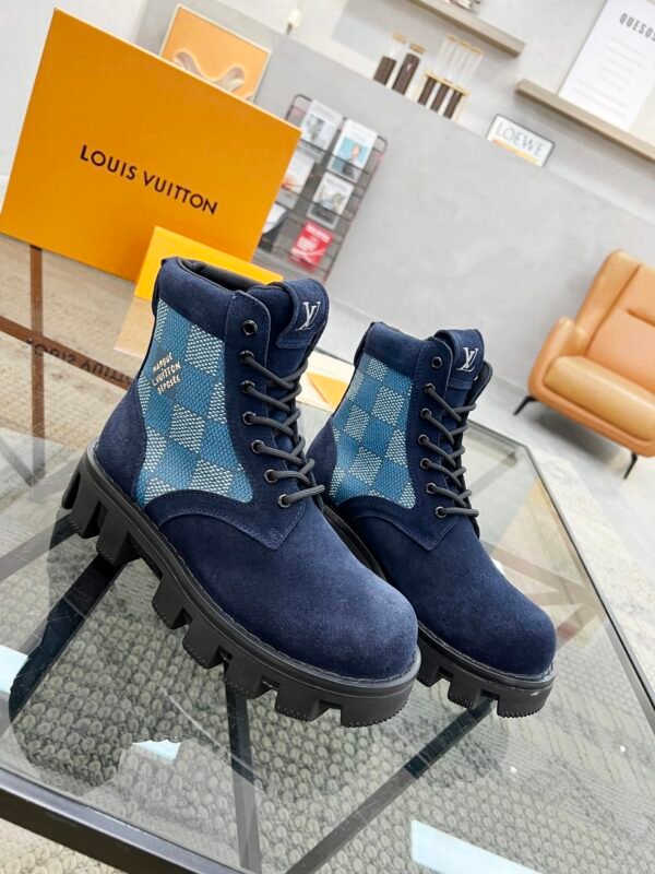 LV Louis Vuitton 🔍 top generation purchase 🇮🇹 Road Fried street male god explosion models high-top boots casual sneakers - Image 4