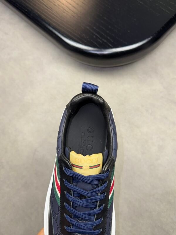 Gucci] Sneakers - Image 10