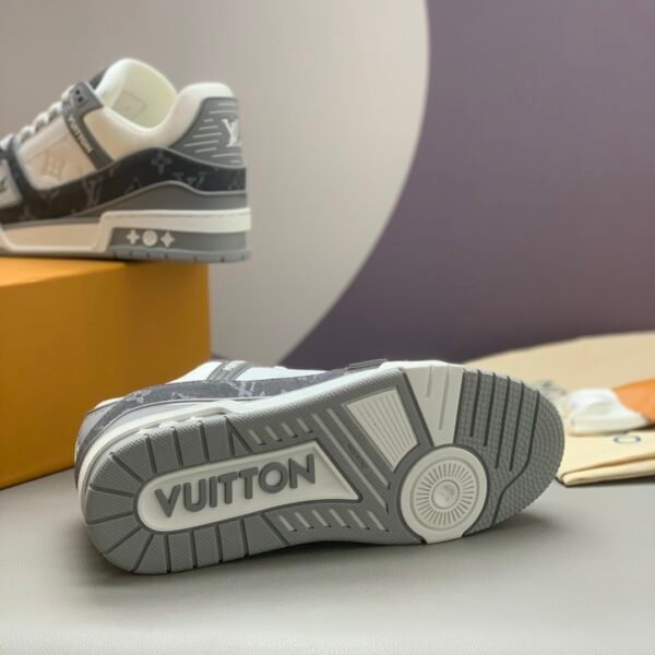 LV 🆕 Men's Running Shoes - Image 6