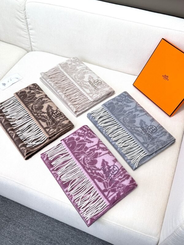 Hermes Scarf/Gray - Image 10