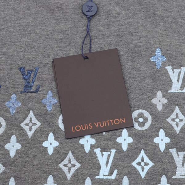 Louis Vuitton 24Fw Embroidered Gradient Old Flower Crew Neck Sweatshirt - Image 6