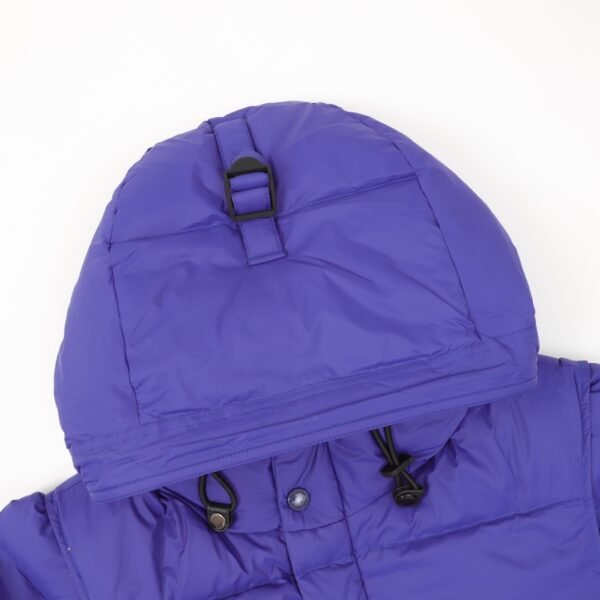 Burberry Detachable Sleeve Down Jacket - Image 10