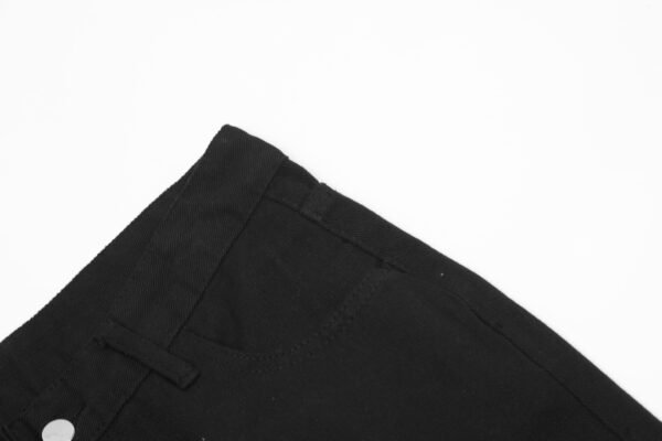Balenciaga's new loose-fitting jeans - Image 9