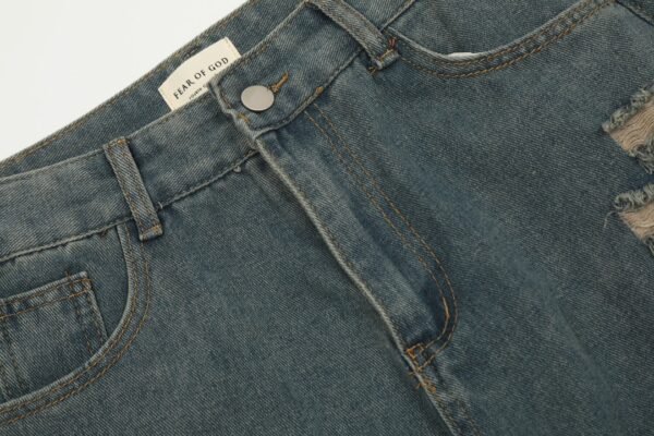 Balenciaga's new loose-fitting jeans - Image 6