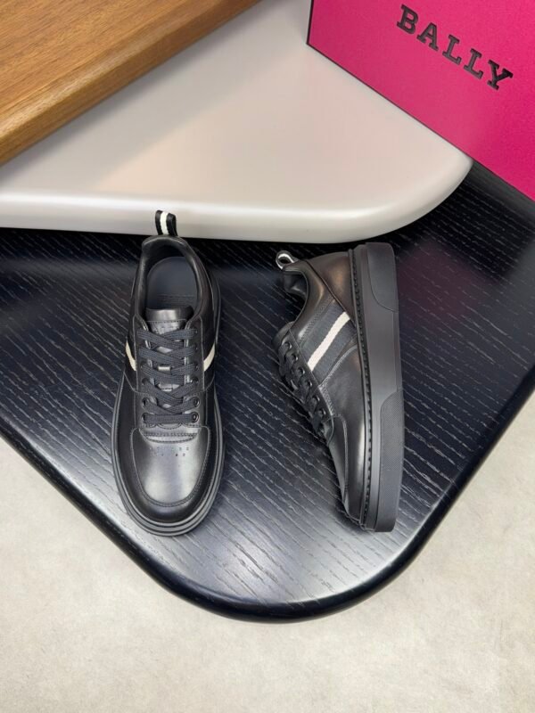 BALLY Casual Shoes