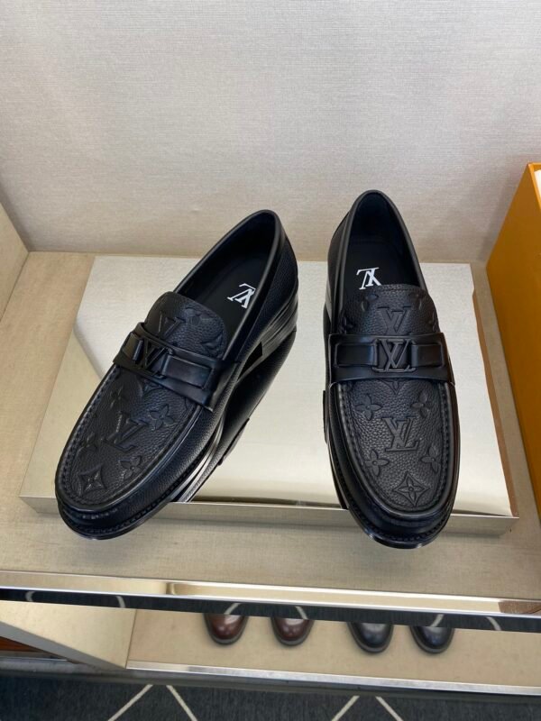 ⚠️【LV】Louis Vuitton Exclusive high quality ⚠️MAJOR leather-soled loafers