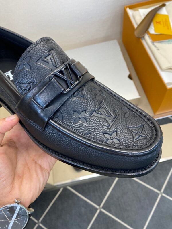 ⚠️【LV】Louis Vuitton Exclusive high quality ⚠️MAJOR leather-soled loafers - Image 8
