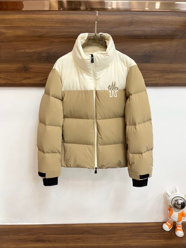 Moncler 2024 fall and winter new ❤️ moncler mouth new stand-up collar design down jacket