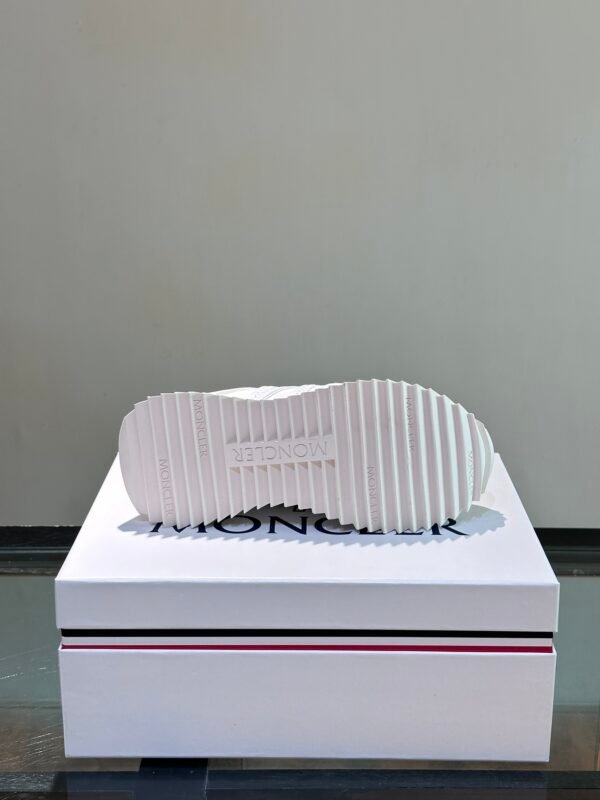 Moncler New Men's Low Top Sneakers - Image 10