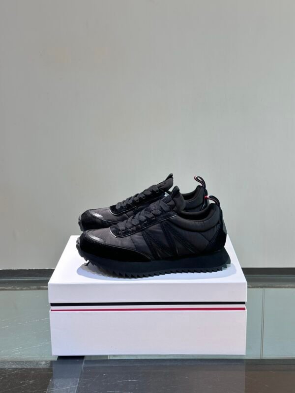 Moncler New Men's Low Top Sneakers - Image 8