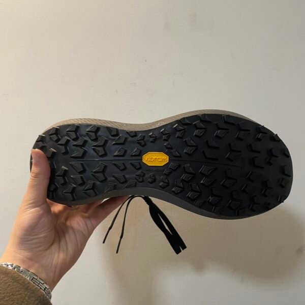 Arcteryx Beginning SYLAN PRO Mid-Top Running Shoes Black - Image 7