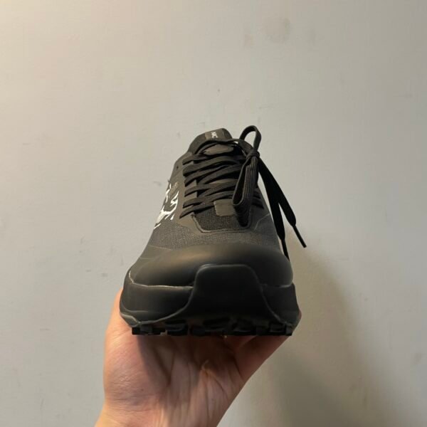 Arcteryx Beginning SYLAN PRO Mid-Top Running Shoes Black - Image 9