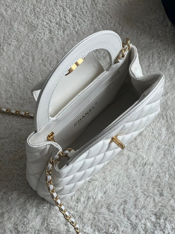 CHANEL BAG - Image 3