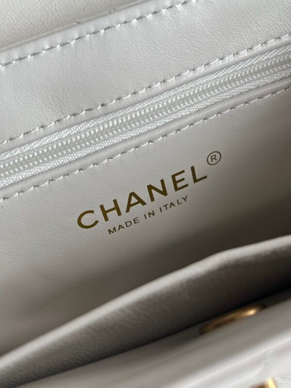 CHANEL BAG - Image 7